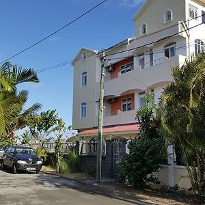 The Impala Mauritius Leilighet Trou-aux-Biches Exterior photo