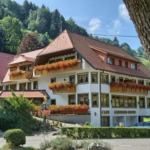 Gasthaus Sonne Hotell Münstertal Exterior photo