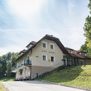 Guesthouse Haler Podčetrtek Exterior photo