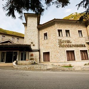 Hotel Roccaporena & Margherita Exterior photo