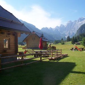 Alpi Giulie Chalets Hotell Valbruna Exterior photo