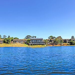 Pine Lake Marina Hotell Sedgefield Exterior photo