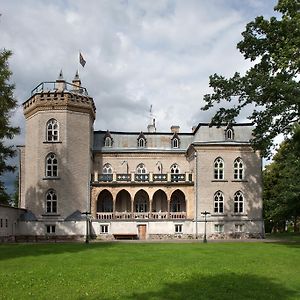 Laitse Castle Hotell Exterior photo