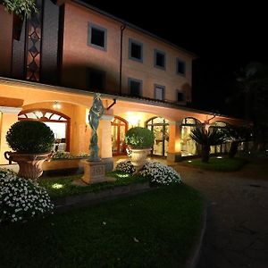 Hotel Ristorante Borgo Antico Ceprano Exterior photo