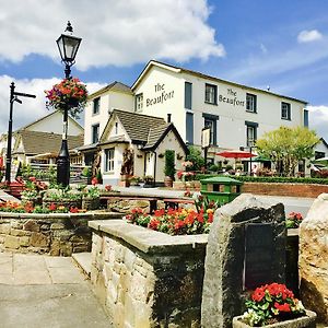 The Beaufort, Raglan Hotell Exterior photo