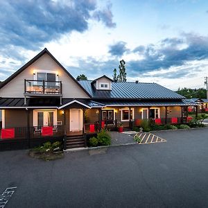 Auberge Amerilys Hotell Rivière-du-Loup Exterior photo