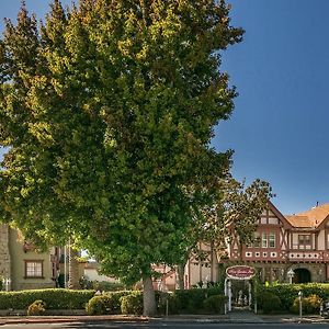 Rose Garden Inn Berkeley Exterior photo