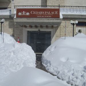 Cedars Palace Hotell Al Arz Exterior photo