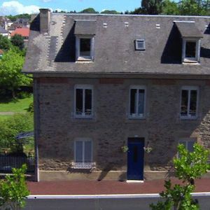 Maison Du Moulinassou Hotell Saint-Yrieix-la-Perche Exterior photo