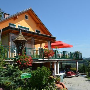 Gaestehaus Schmid Leilighet Sankt Johann im Saggautal Exterior photo