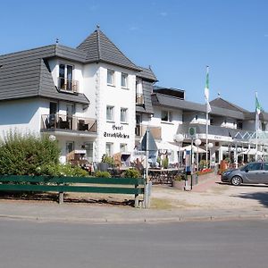 Seeblick Hotell Mühbrook Exterior photo