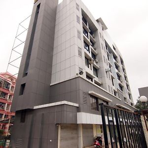 Oyo Premium Mumbai Saki Vihar Hotell Exterior photo