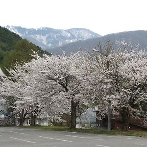 Yule-Nisse Hotell Yamanouchi  Exterior photo