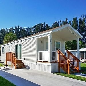 Winter Quarters Pasco Rv Resort - Campground Land O' Lakes Exterior photo