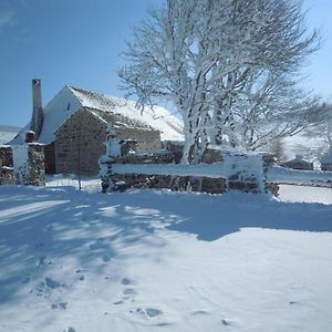 Le Francillon Bed & Breakfast Les Estables Exterior photo