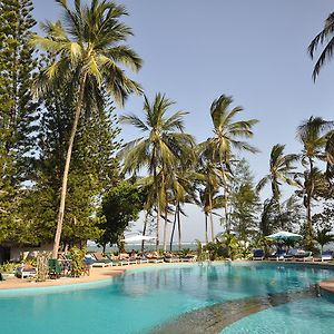 Kilifi Bay Beach Resort Exterior photo