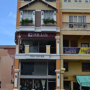 F2M Tower Hotell Legazpi Exterior photo