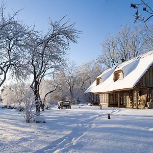 Paedaste Manor Hotell Exterior photo