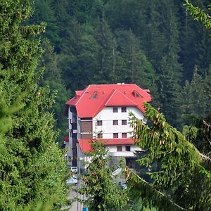 Complex Hotelier Cota O Mie Sinaia Exterior photo