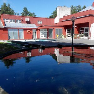 Paatsalu Holiday Center Hotell Exterior photo