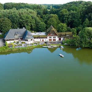 Fischerklause Am Lutjensee Hotell Exterior photo