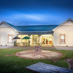 Karamea Village Hotel Exterior photo