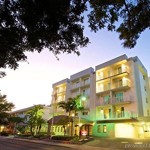 Residence Inn Miami Coconut Grove Exterior photo