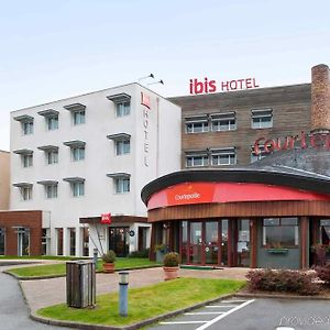 Ibis Styles Pontivy Centre Bretagne Hotell Exterior photo