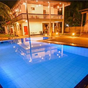 Royal Phoenix Boutique Villa Negombo Exterior photo