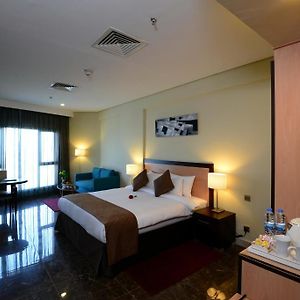 Best Western Plus Mahboula Hotell Room photo