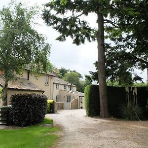 Pippin Heath House B&B Holt  Exterior photo