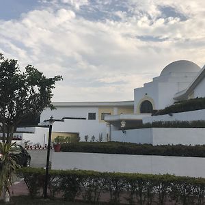 The Royal Residency Hotell Kushinagar Exterior photo