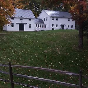 Meadowood Farm Bed & Breakfast Brattleboro Exterior photo