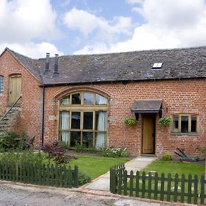 The Coach House Villa Shrewsbury Exterior photo