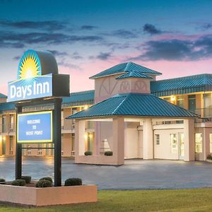 Days Inn By Wyndham West Point Exterior photo