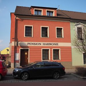 Pension Harmonie -Self Check-In Hotell Kolín Exterior photo