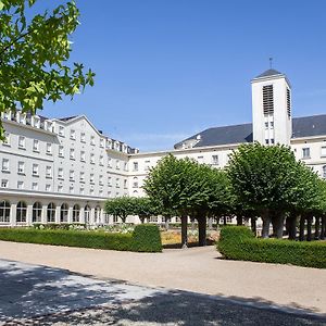 Hostellerie Bon Pasteur Angers Exterior photo