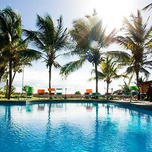 Tropical Refuge Hotell Playa El Agua Exterior photo