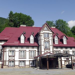 Zolota Forel Hotel Korostov Exterior photo