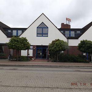 Hotel Ziegenkrug Schweriner Tor Pampow Exterior photo