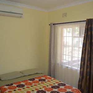 Kasuda House - Rent The Entire House Hotell Lusaka Exterior photo