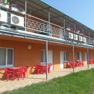 Zolotoy Bereg Hotel Zatoka Exterior photo