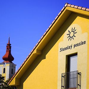 Slunecny Penzion Hotell Tasovice Exterior photo