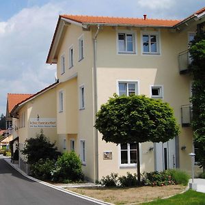 Zum Kirchenwirt Hotell Neukirchen vorm Wald Exterior photo