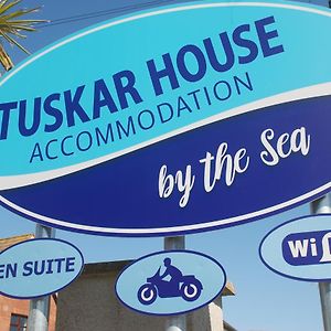 Tuskar House By The Sea Hotell Rosslare Harbour Exterior photo