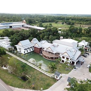 Nonghan Grand Hotel And Resort Amphoe Nong Han Exterior photo