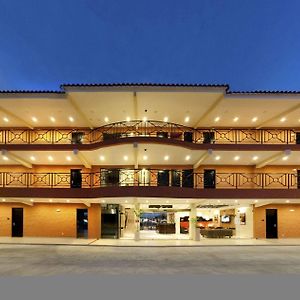 The Beach House Hotell Panama by Exterior photo