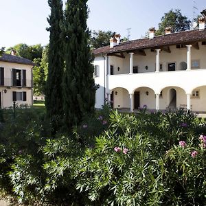 Foresteria Dei Piaceri Campestri Hotell Casciago Exterior photo