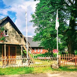 Vaerava Farm Hotell Pidula Exterior photo