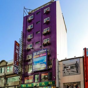 Bin Chen Business Hotel Hsinchu by Exterior photo